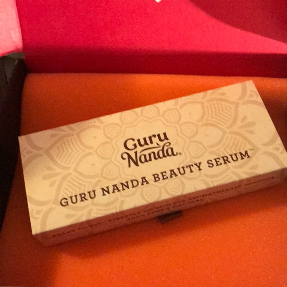 Guru Nanda Beauty serum set